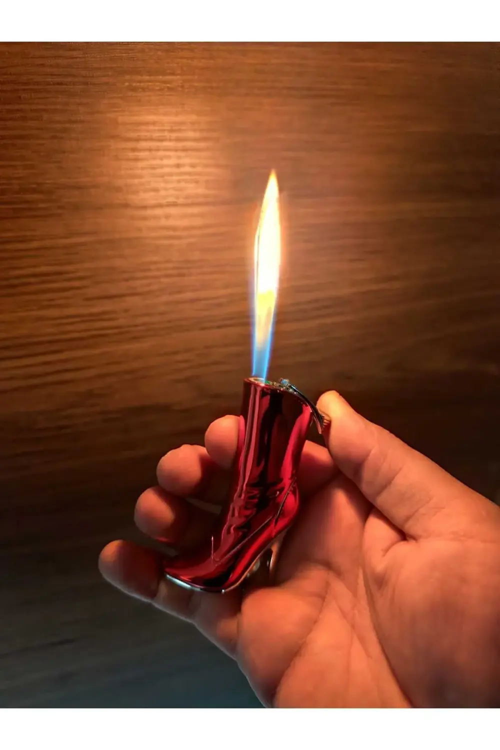 TOPUKLU ÇİZME VE RUJ ÇAKMAK KOMBİN