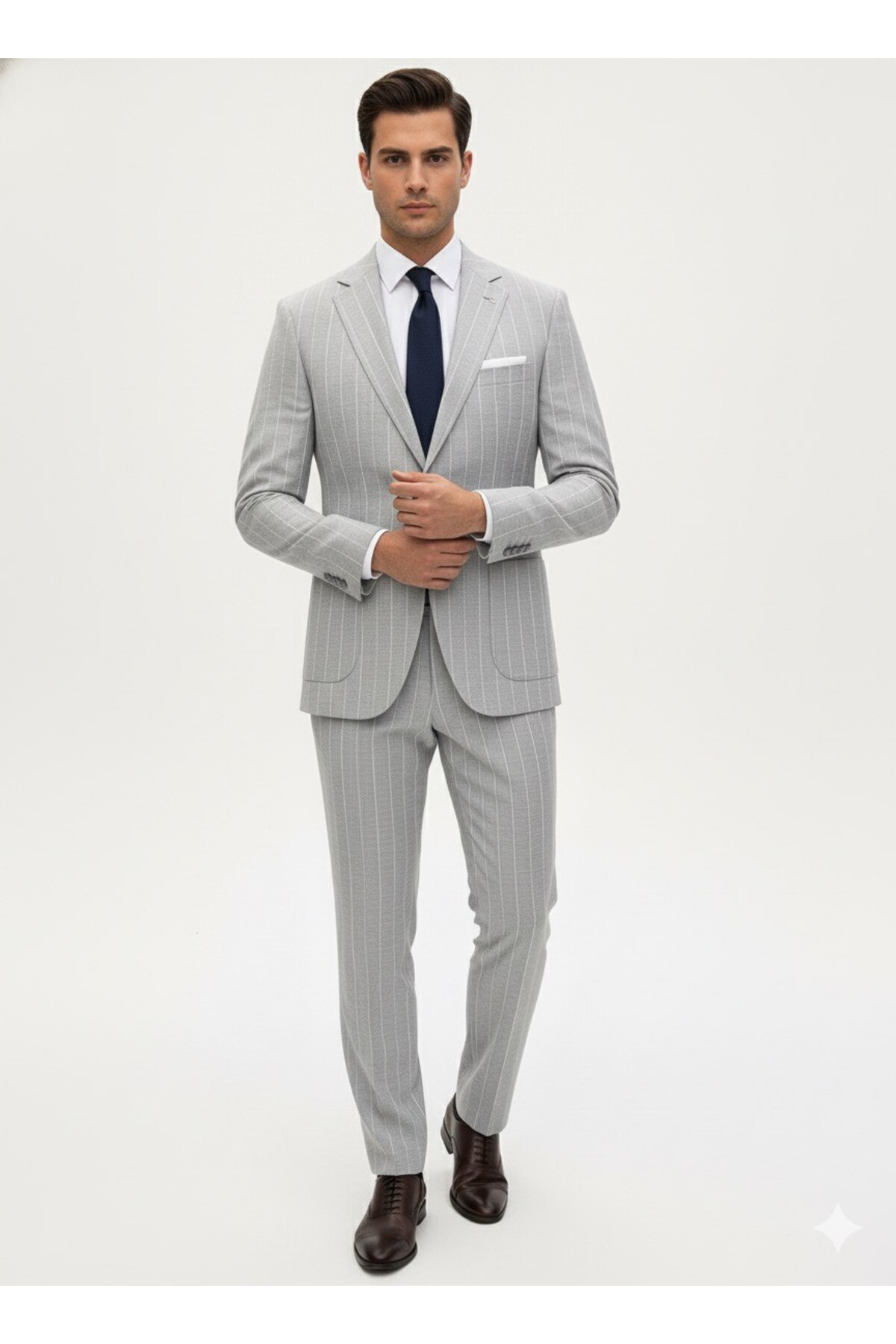 Süvari Torba Cep Çizgili Yün Karışımlı Gri Takım Elbise Süvari Torba Cep Çizgili Yün Karışımlı Gri Takım Elbise