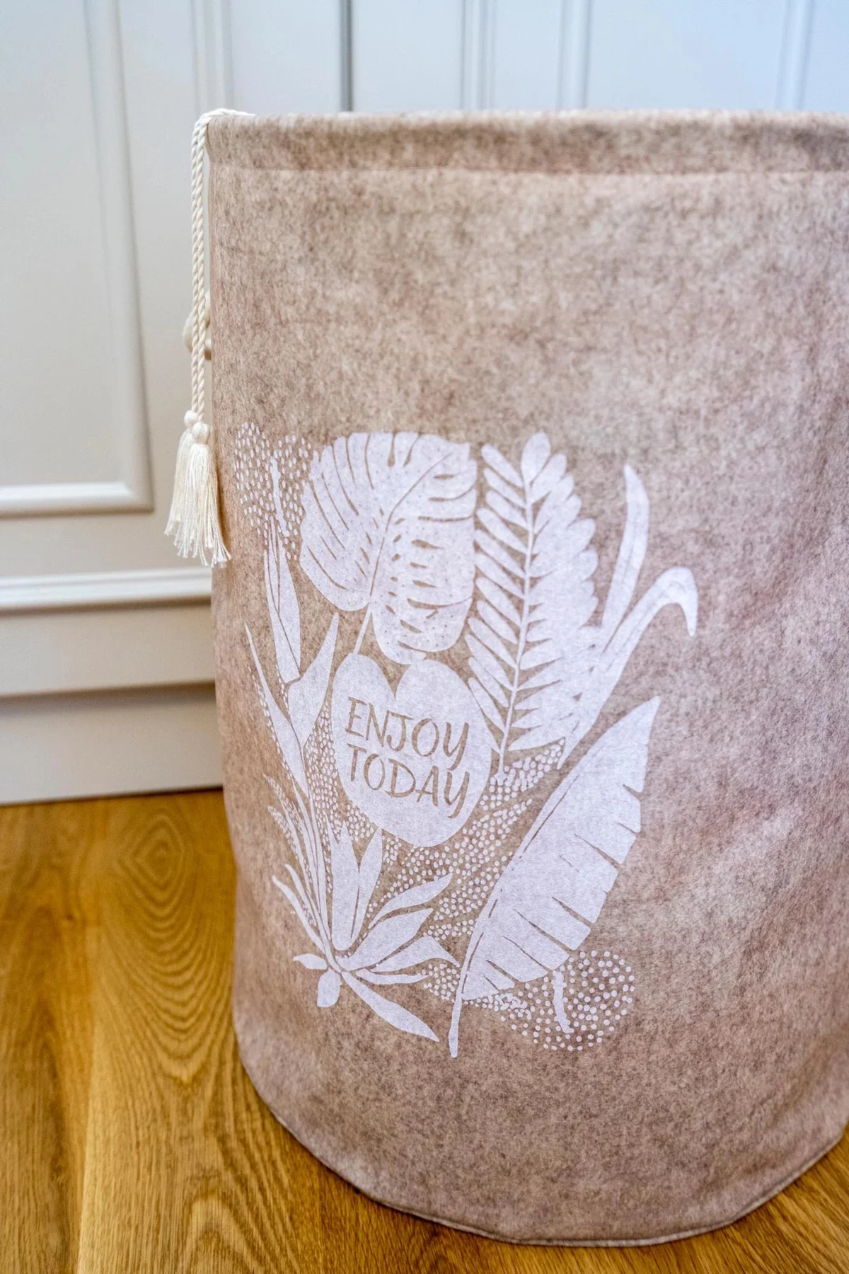 Torbalı Ve Kulplu Püskül Detaylı Düzenleyici Çok Amaçlı Organizer