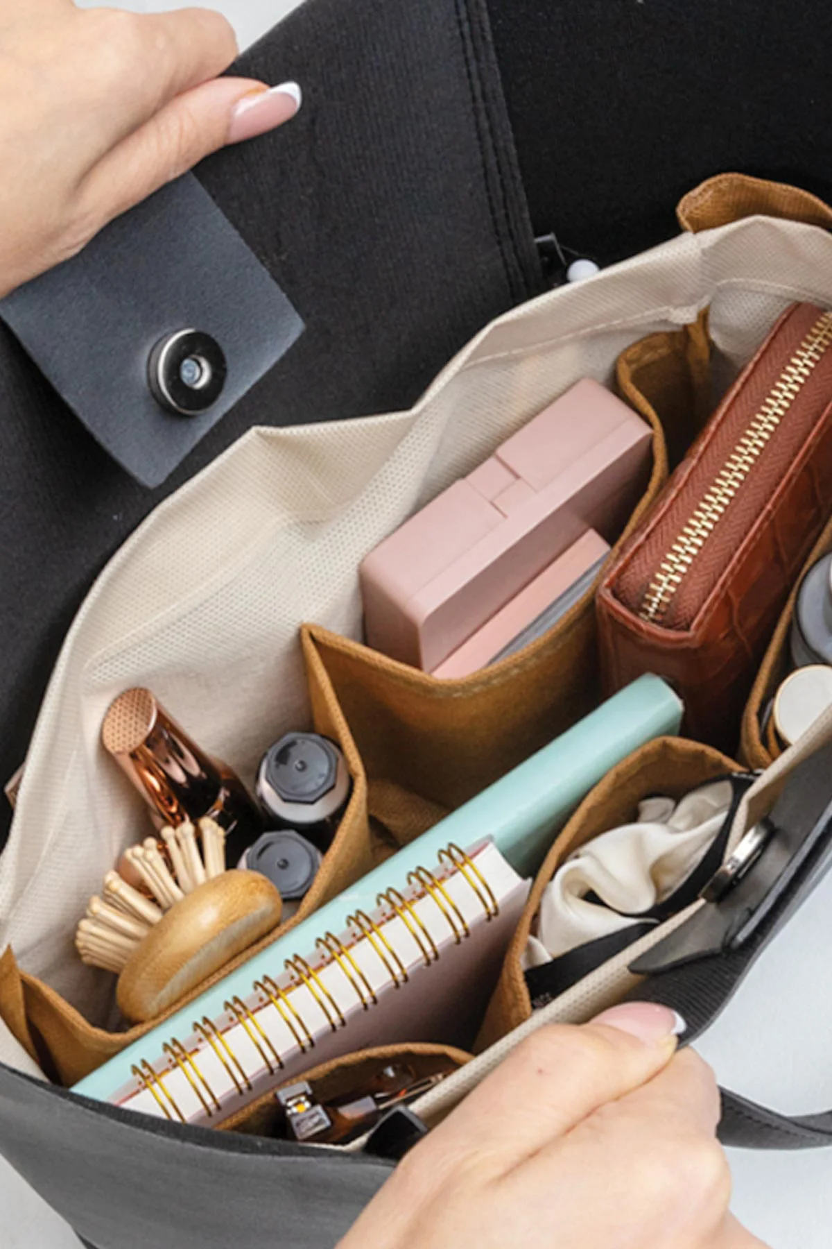 TOTE Lüks Çanta İçi Düzenleyici ve Organizer TOTE Lüks Çanta İçi Düzenleyici ve Organizer
