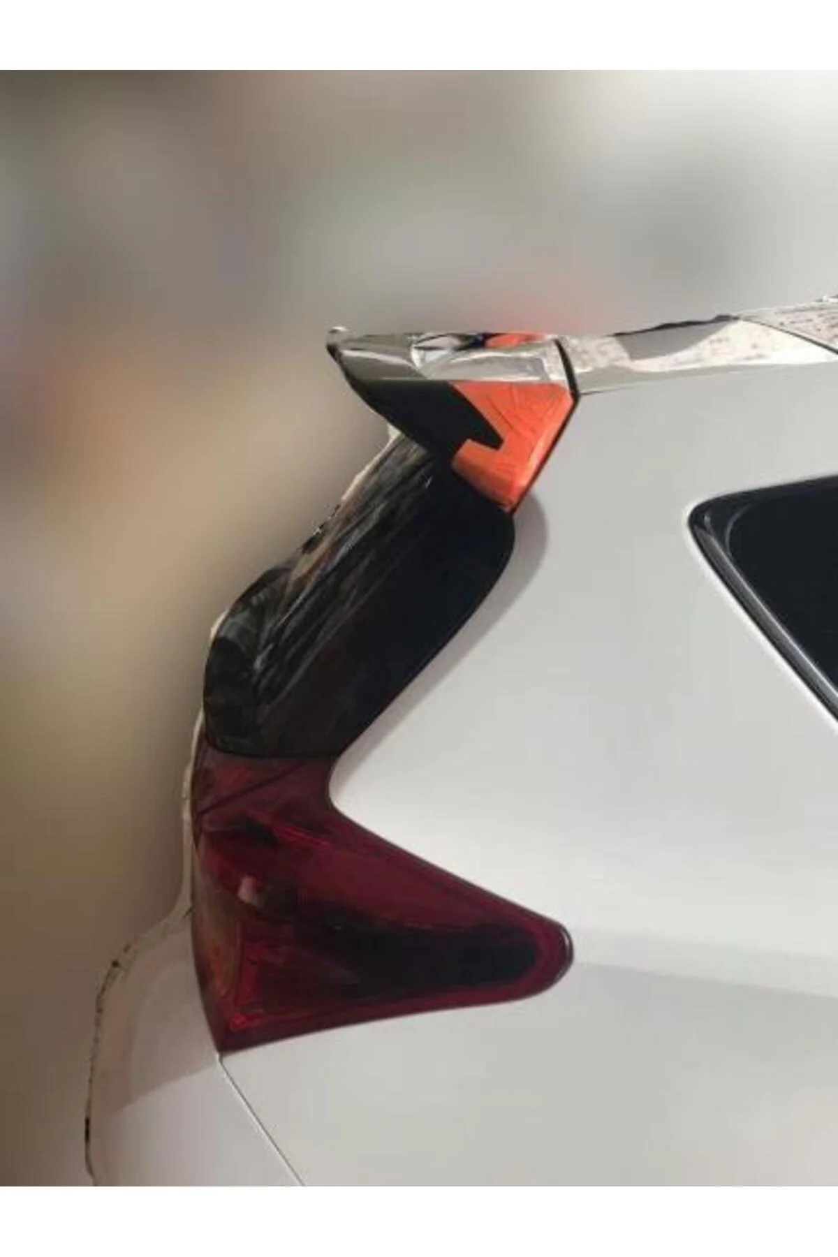 TOYOTA AURİS 2013- ASTARLI SPOİLER TOYOTA AURİS 2013- ASTARLI SPOİLER