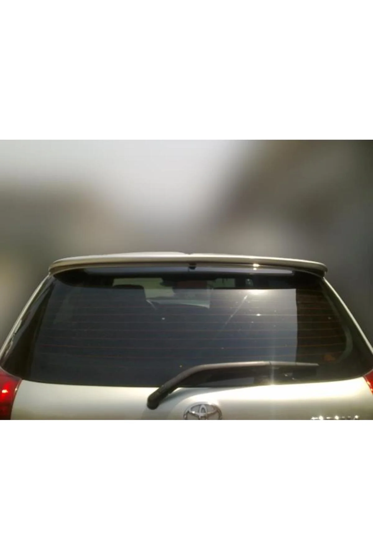 TOYOTA COROLLA HB ASTARLI SPOİLER TOYOTA COROLLA HB ASTARLI SPOİLER