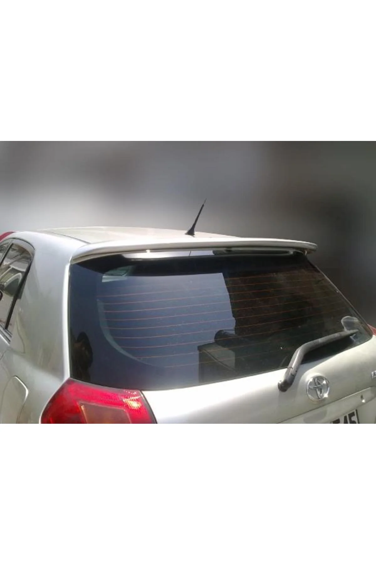 TOYOTA COROLLA HB ASTARLI SPOİLER TOYOTA COROLLA HB ASTARLI SPOİLER