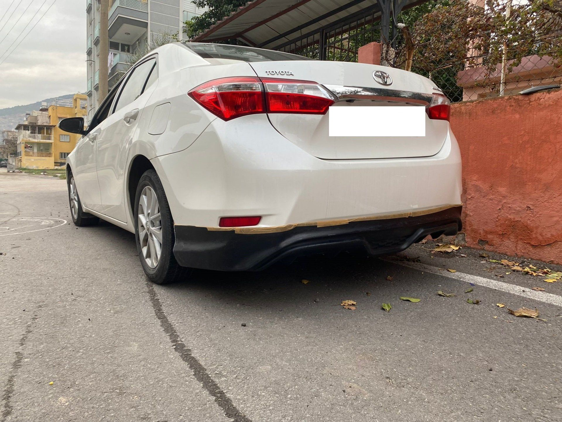 Toyota Corolla Uyumlu Arka Tampon Eki 2013-2019 Arası Toyota Corolla Uyumlu Arka Tampon Eki 2013-2019 Arası