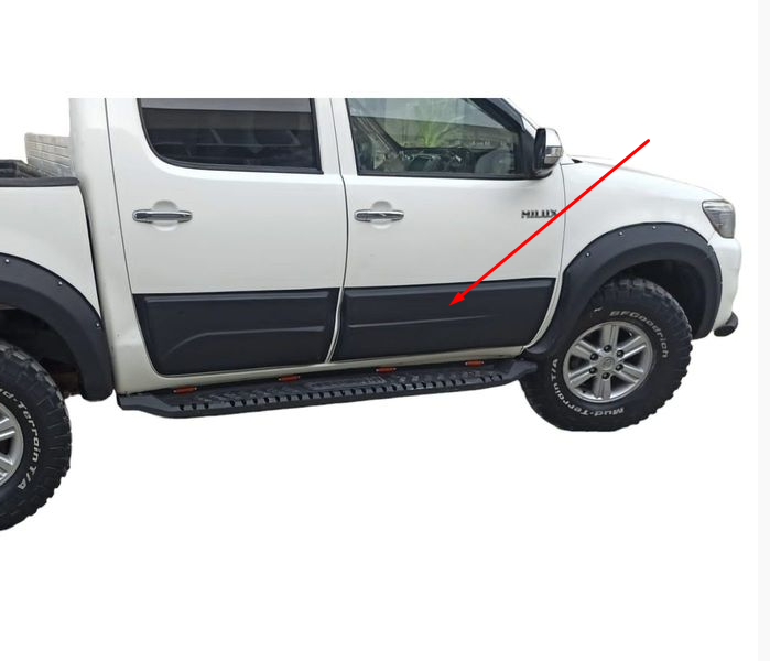 Toyota Hilux Revo 2015-2019 Kapı Kaplaması Damalı
