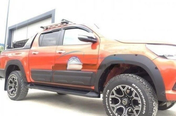 Toyota Hilux Uyumlu Çamurluk Kaplama Civatasız 2.5Cm Dodik Seti 2 Toyota Hilux Uyumlu Çamurluk Kaplama Civatasız 2.5Cm Dodik Seti 2