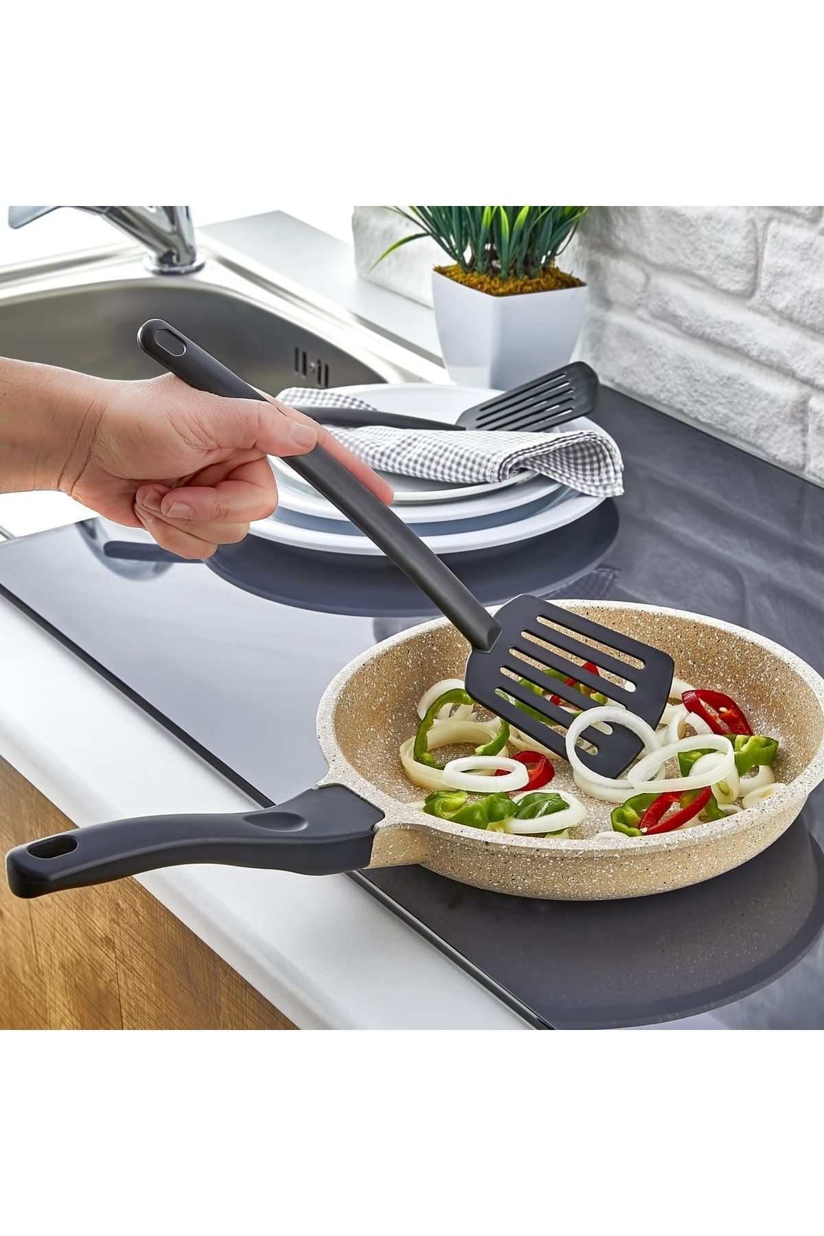 Transformacıon J.lewis Siyah Teflon Teflon Spatula Kevgir Kaşık Kepçe Seti