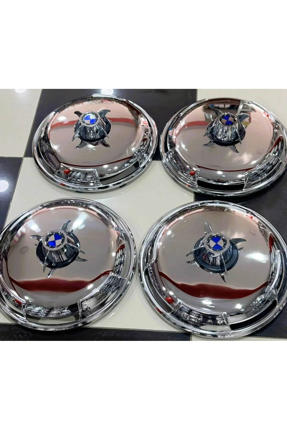 TRANSİT TEK TEKER -JUMBO-SPRİNTER-GRAFTER 16'' İNÇ NİKEL JANT KAPAĞI 4 ADET (MSTNG .F.) TRANSİT TEK TEKER -JUMBO-SPRİNTER-GRAFTER 16'' İNÇ NİKEL JANT KAPAĞI 4 ADET (MSTNG .F.)