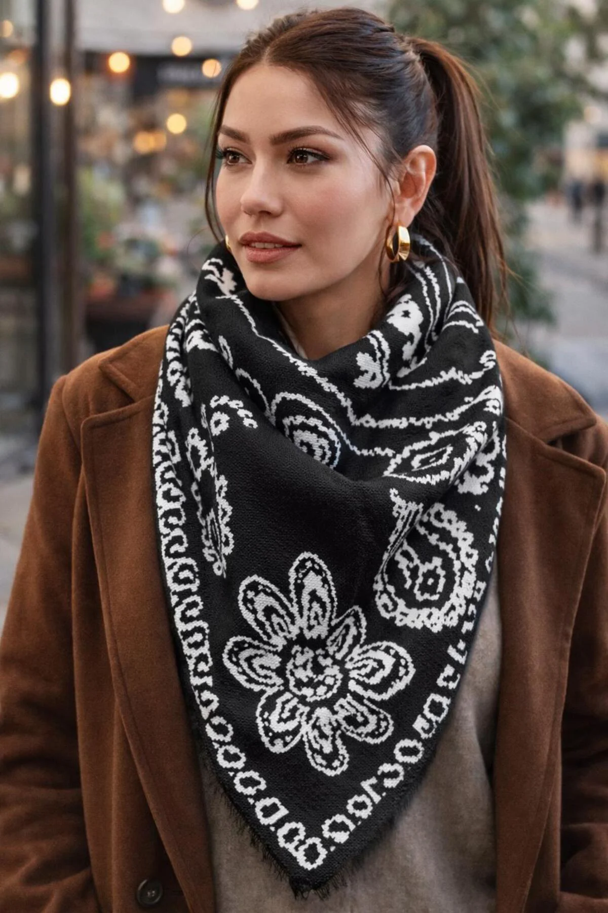 TREND Çift Taraflı Etnik desenli Üçgen Triko Atkı, Trend Üçgen Şa