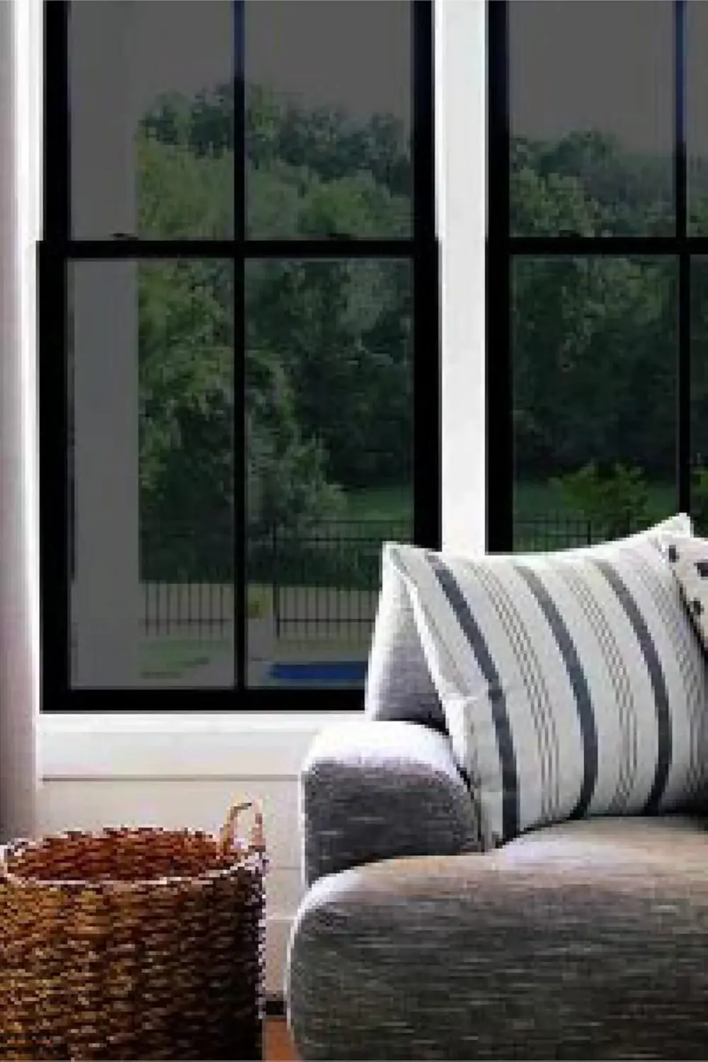 trendyvision Cam Filmi Siyah Amerikan Çizilmez Koyu ton 50 cm x 8