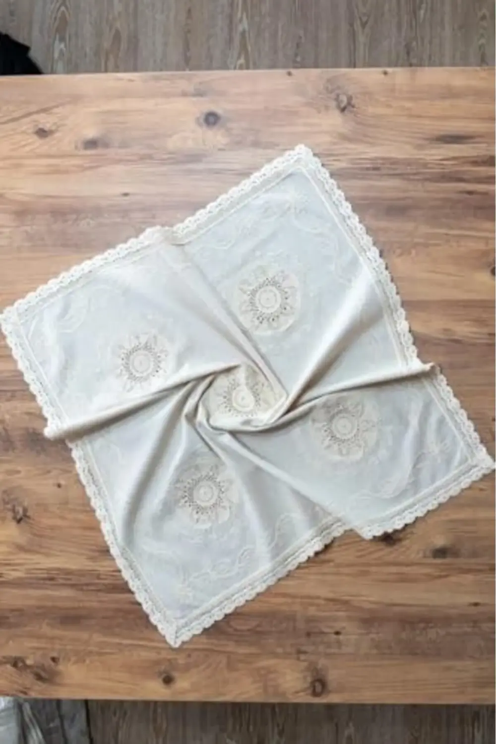 trendyvision KARE MASA ÖRTÜSÜ buyflicker 395519