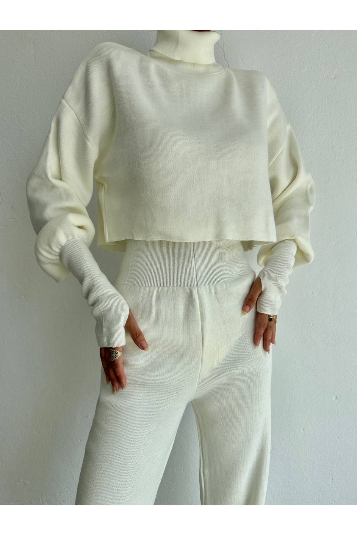 Aseres Triko Takım Parmak Geçmeli