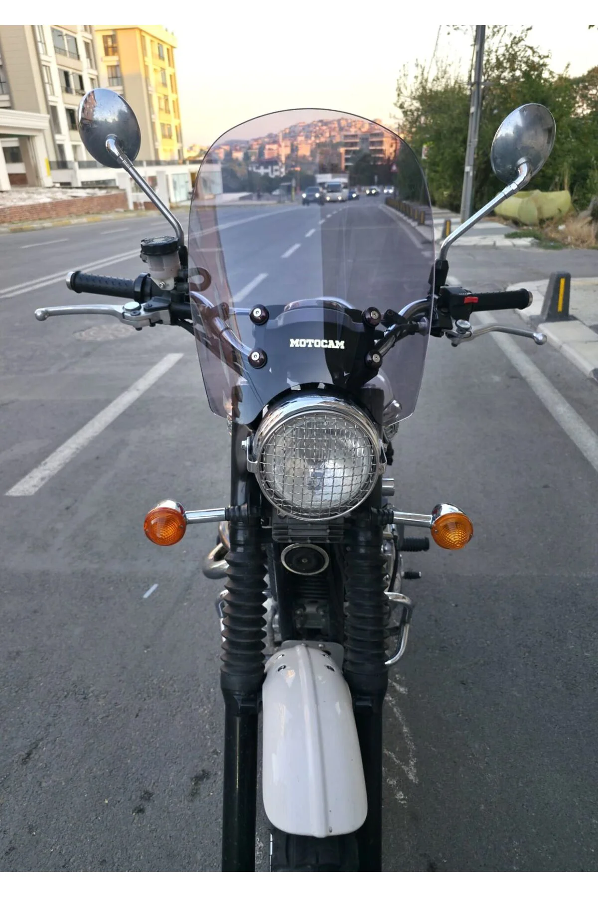 Trıumph Scrambler 900 Ön Cam 2005-2025 Model 45cm Füme Renkli 4mm