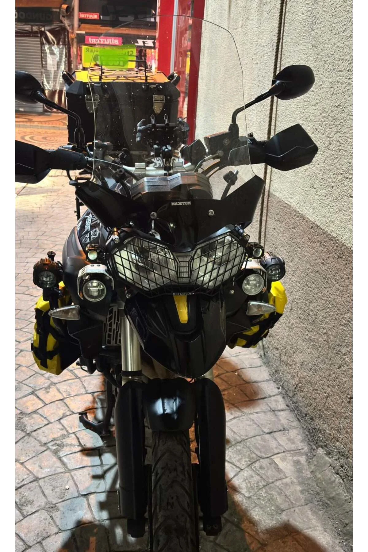 Triumph Tiger 800 XC Ön Cam 2010-2017 Model 59cm Şeffaf Renkli 4mm