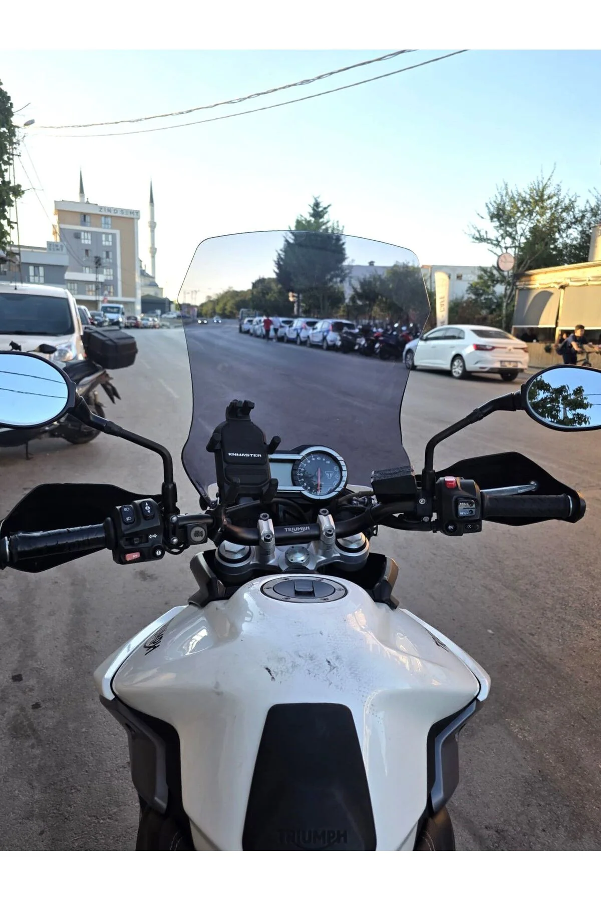 Triumph Tiger 800 XRX Ön Cam 2010-2018 Model 59cm Füme Renkli 4mm