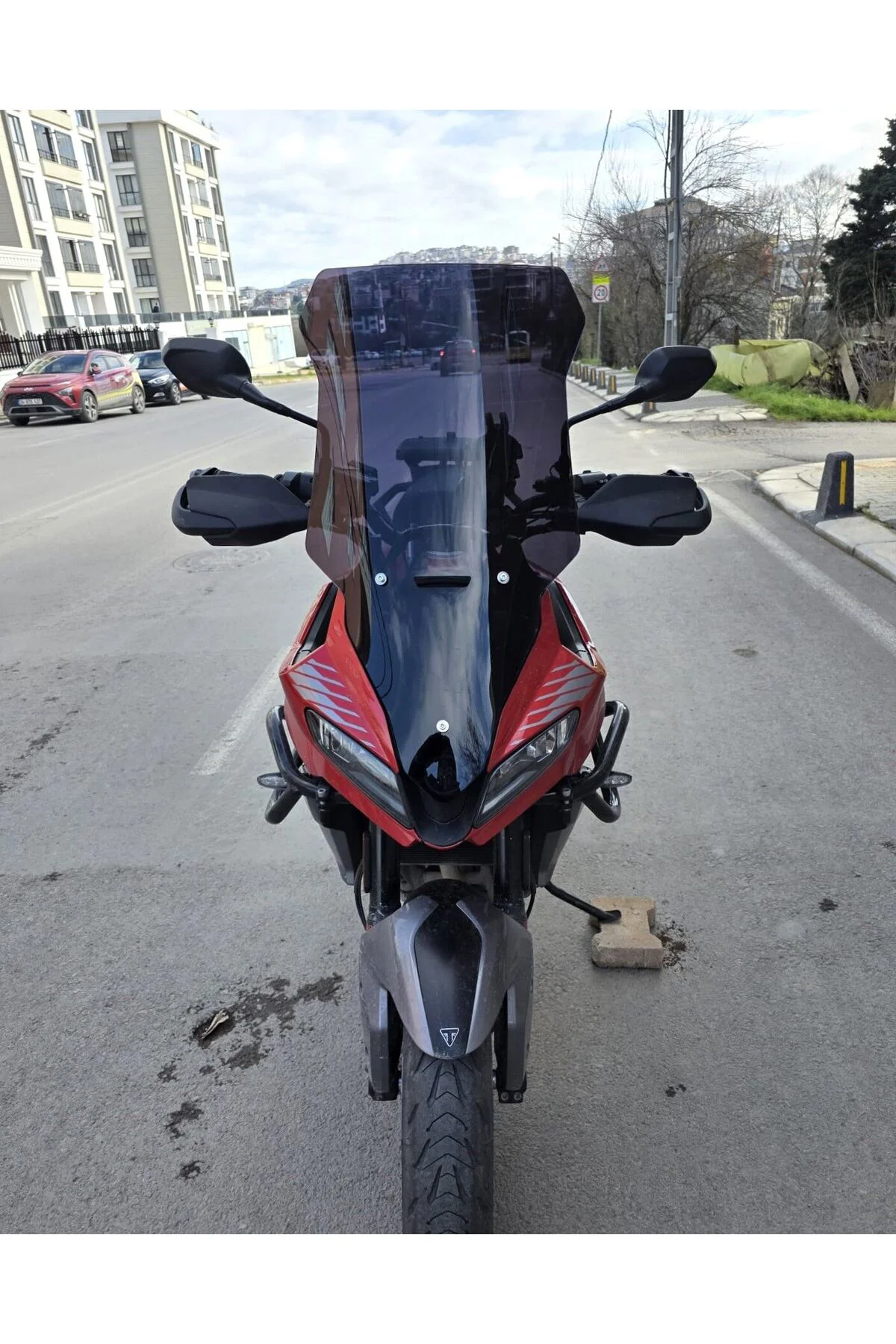 Trıumph Tiger Sport 660 Ön Cam 2022-2026 Model 73cm Siyah Renkli 