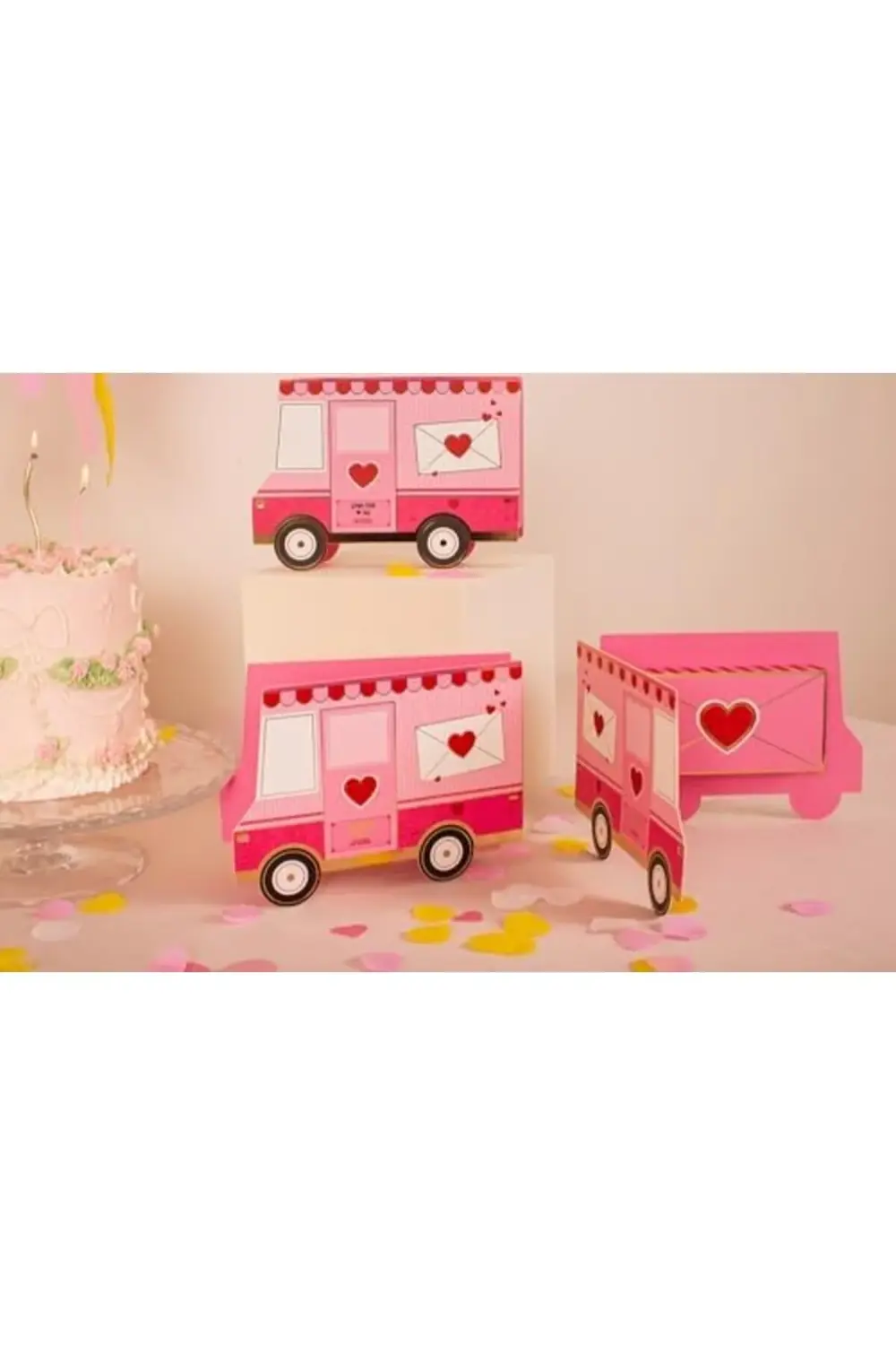Truck Tasarımlı Karton Hediye Kutusu - Sevgililer Günü, Doğum Gün