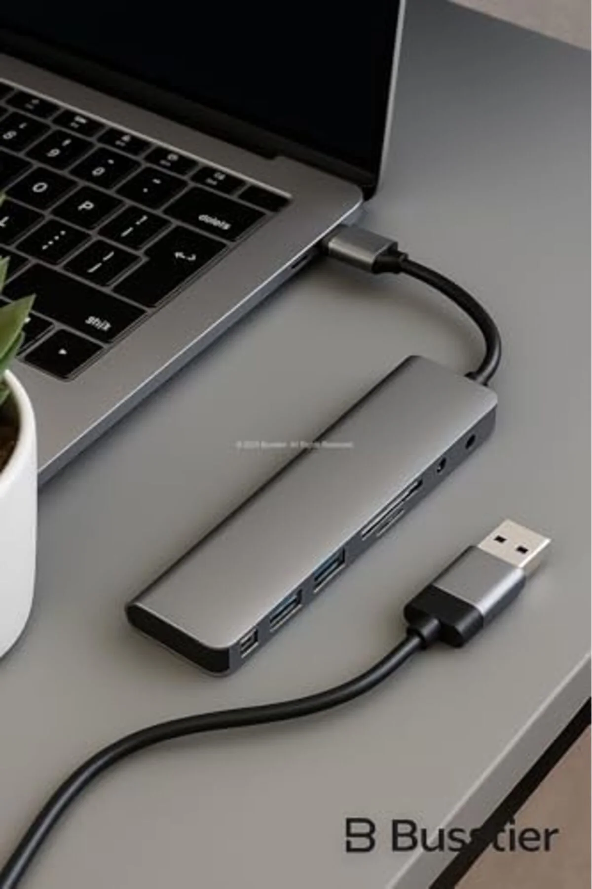 TTKTEKNOLOJİ 8 in 1 USB C Hub Çoklu Adaptör USB 3.0 ve USB 2.0 Hu