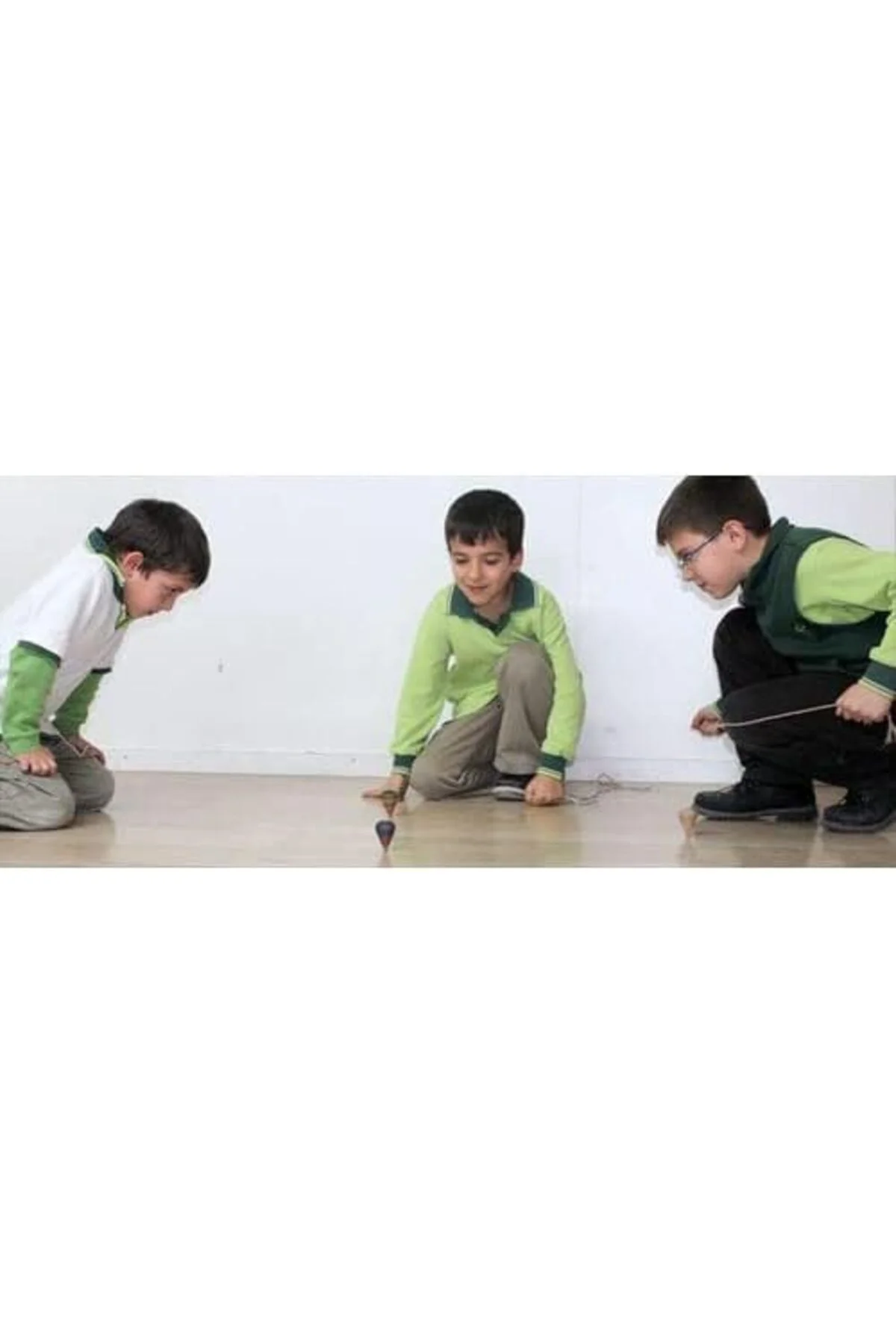 TTKTEKNOLOJİ Nostaljik Ahşap Oyuncak Topaç 5li Demet TTKTEKNOLOJİ