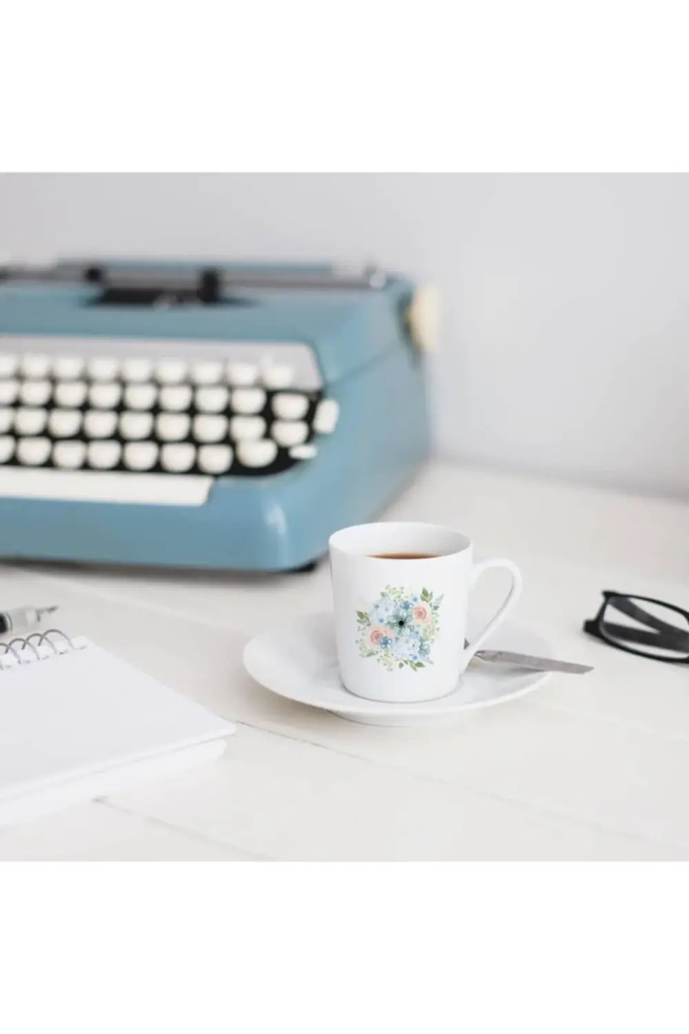 Türk Kahvesi Fincanı Çiçekli