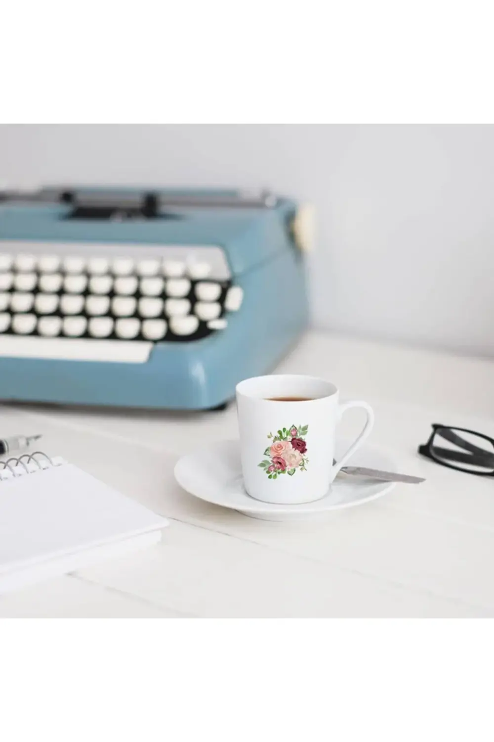 Türk Kahvesi Fincanı Çiçekli