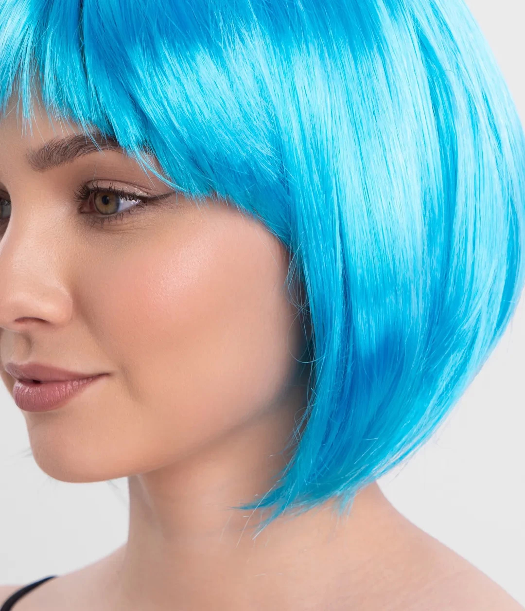 Just Cheap Store Turkuaz Açik Mavi Renk Düz Kesim Kisa Küt Parti Peruğu