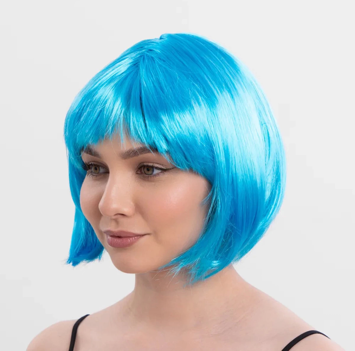 Just Cheap Store Turkuaz Açik Mavi Renk Düz Kesim Kisa Küt Parti Peruğu