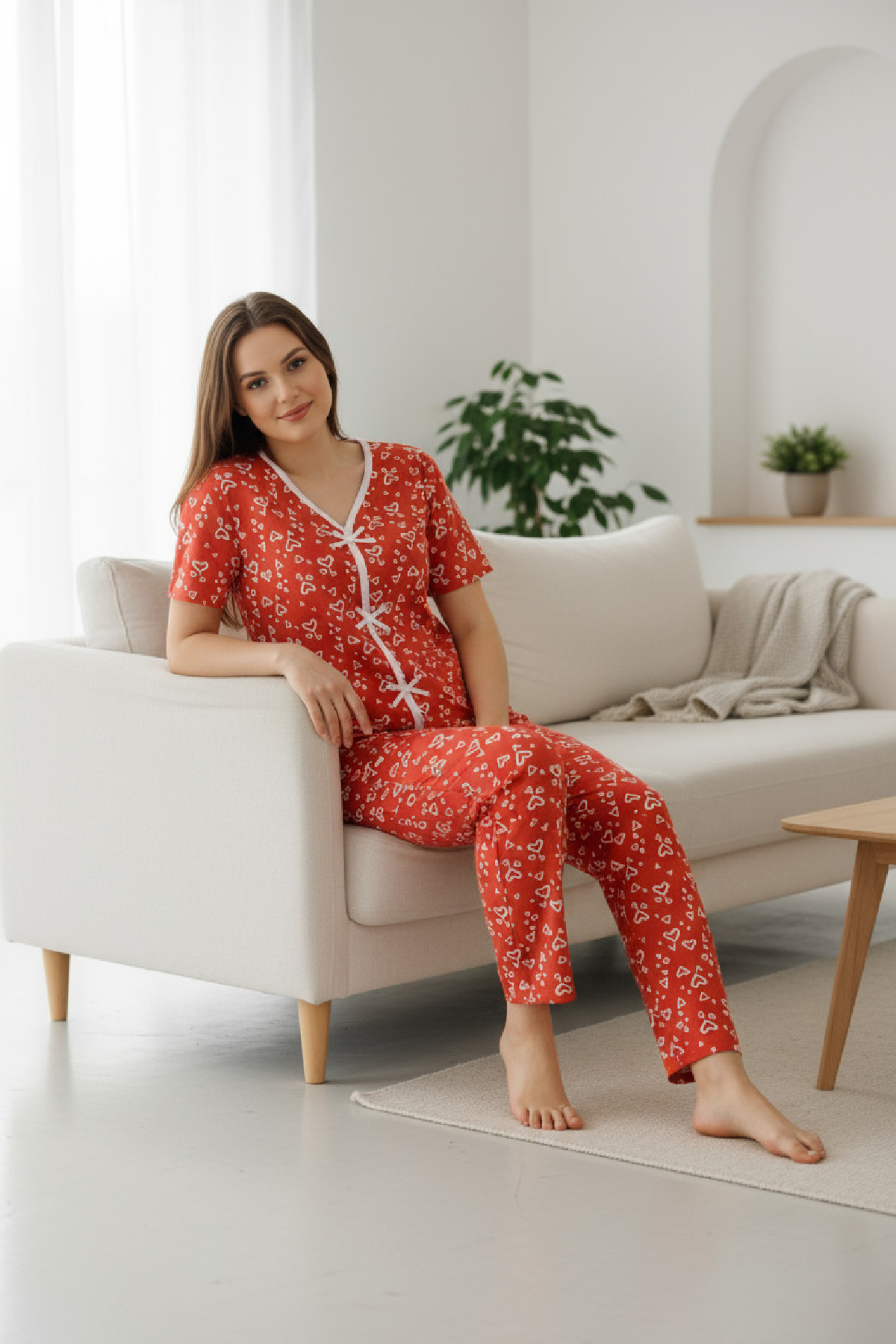 Turuncu Kalp Desenli Fiyonklu Kısa Kollu Uzun Pijama Takımı