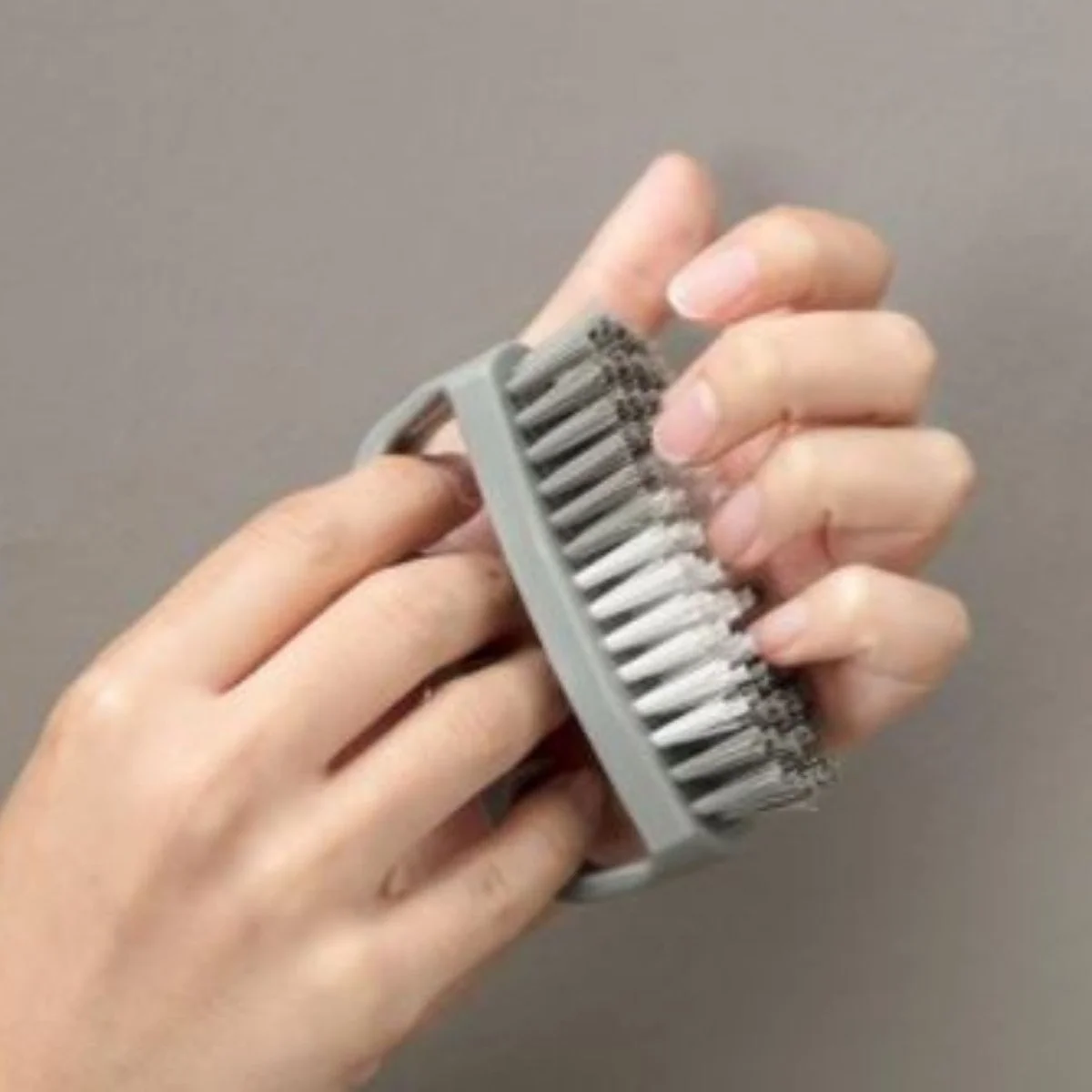 Tutamaçlı Plastik Pratik Tırnak Ve Kıyafet Yaka Temizlik Fırçası- Tp-113 Bx40 Fiyatı, Yorumları ve Özellikleri