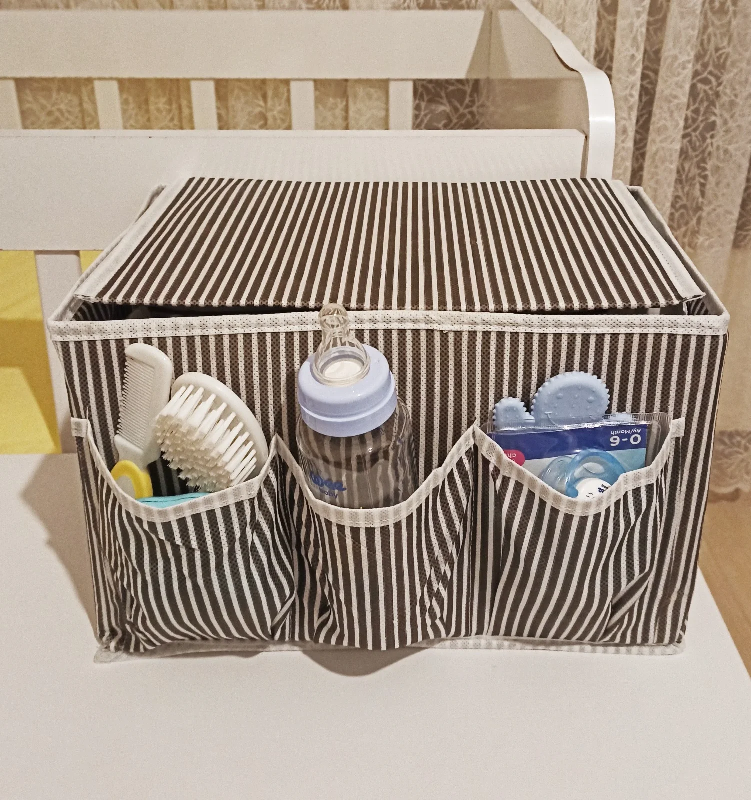 Tutturma Aparatlı Bebek Beşik Başucu Düzenleyici Kapaklı 5 Bölmeli Organizer Fiyatı, Yorumları ve Özellikleri