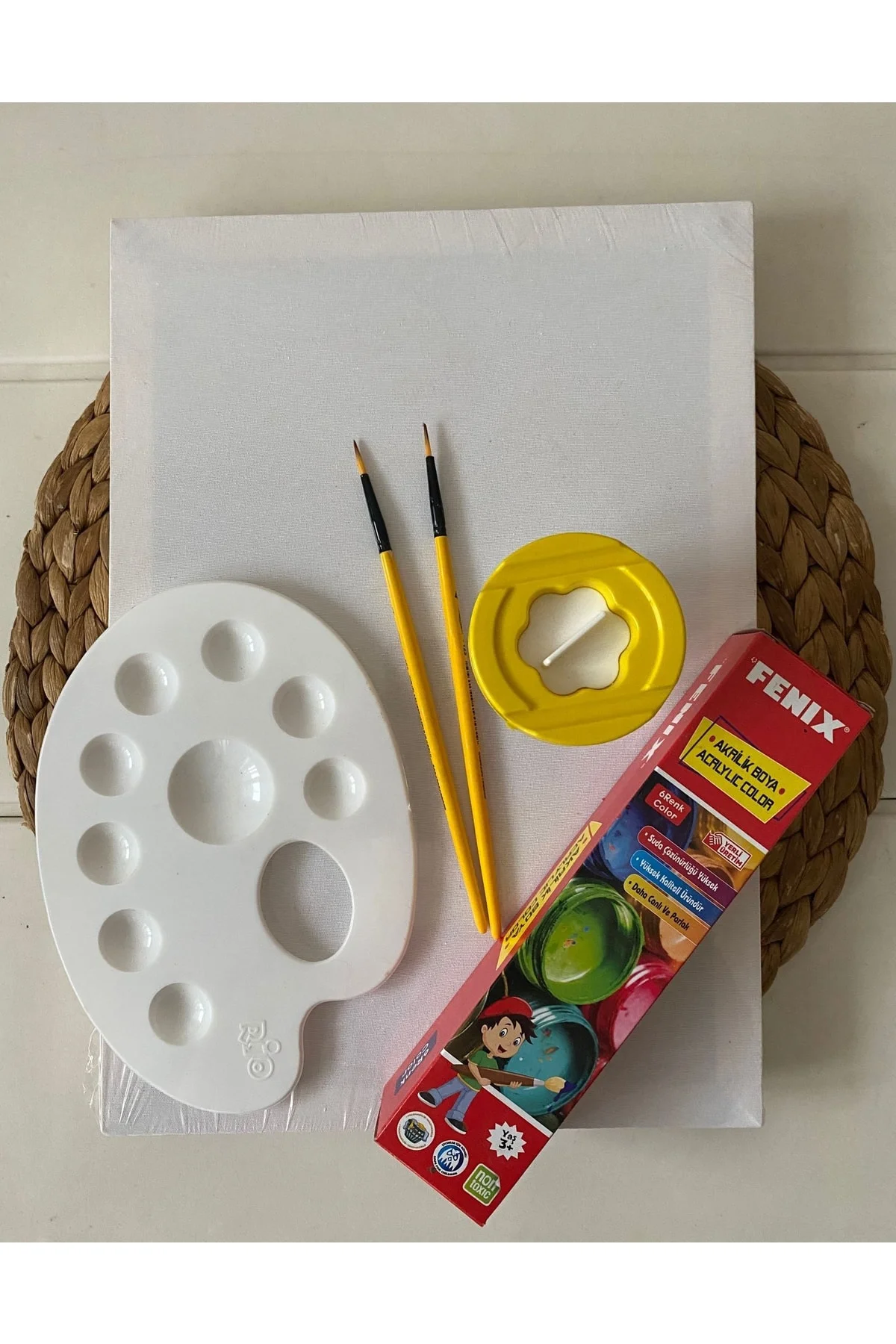 Tuval Seti 25x35 Tuval 2 Adet Fırça 1 Adet Su Kabı 1 Adet Palet 6