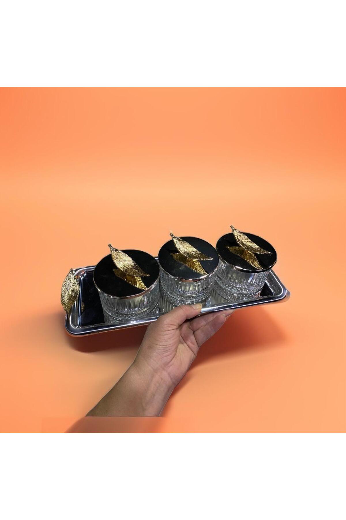 Elif Aksesuar Tüy Dekorlu Tepsili 3 Lü Kapaklı Çerezlik Sunum Kasesi