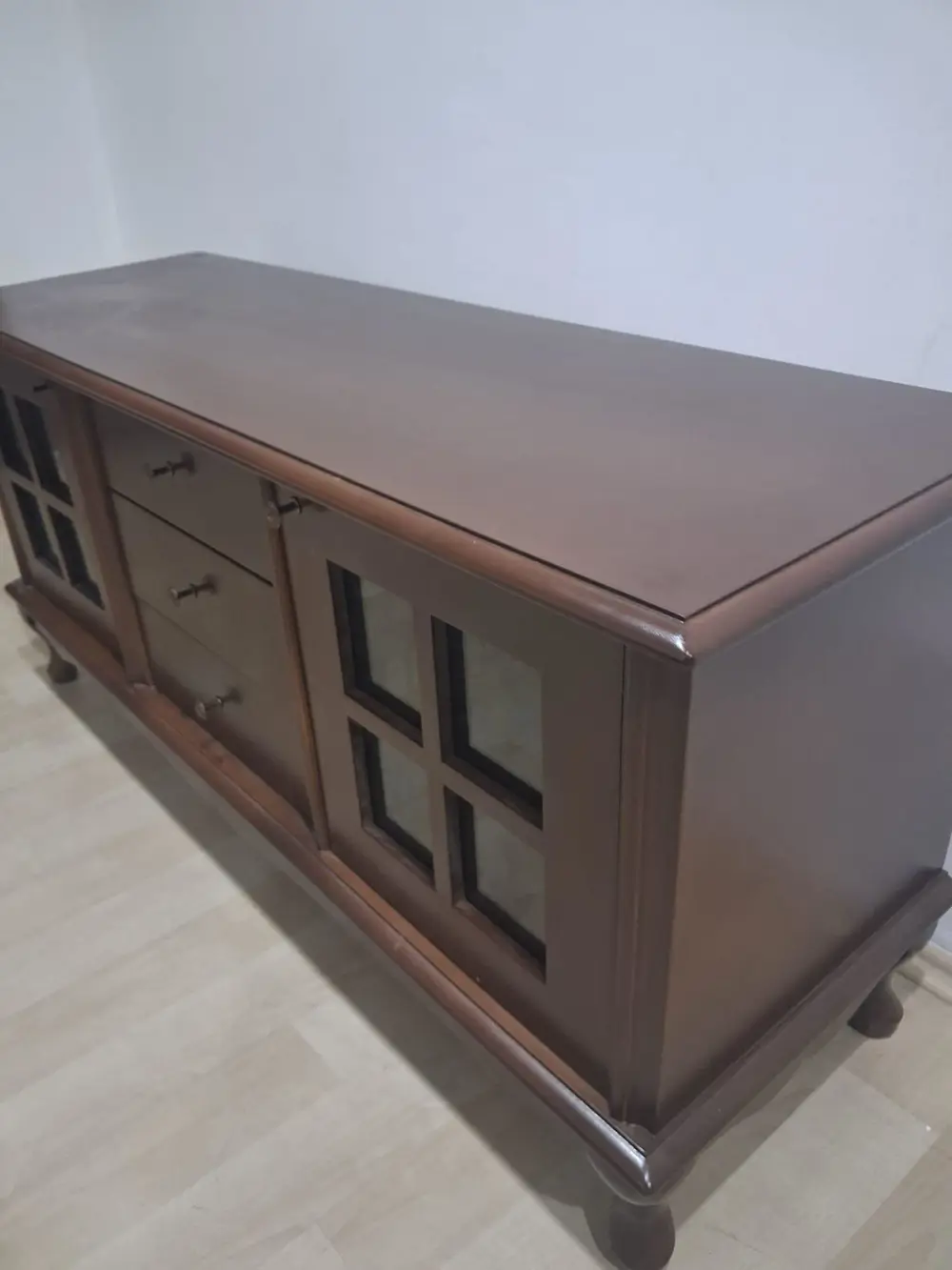 Tv Sehpa Klasik Pencere ST 90567 Model Ahşap Kayın Aslan Ayak Cev Tv Sehpa Klasik Pencere ST 90567 Model Ahşap Kayın Aslan Ayak Cev