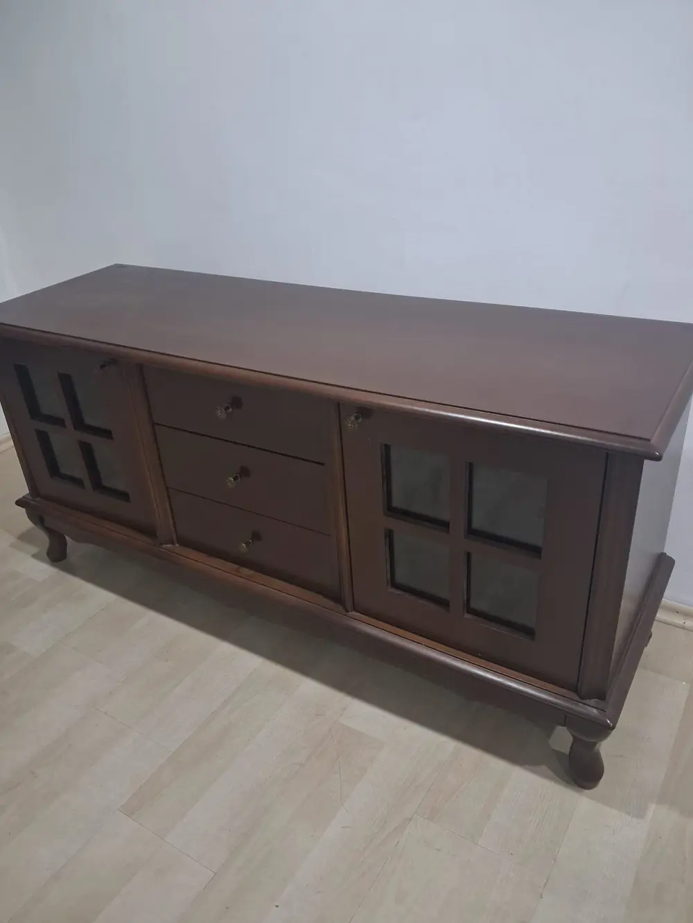 Tv Sehpa Klasik Pencere ST 90567 Model Ahşap Kayın Aslan Ayak Cev Tv Sehpa Klasik Pencere ST 90567 Model Ahşap Kayın Aslan Ayak Cev