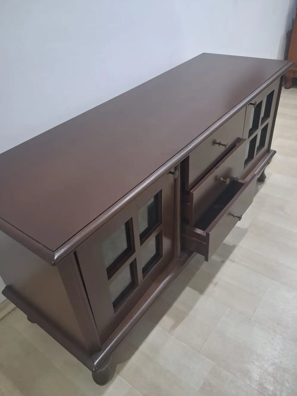 Tv Sehpa Klasik Pencere ST 90567 Model Ahşap Kayın Aslan Ayak Cev Tv Sehpa Klasik Pencere ST 90567 Model Ahşap Kayın Aslan Ayak Cev