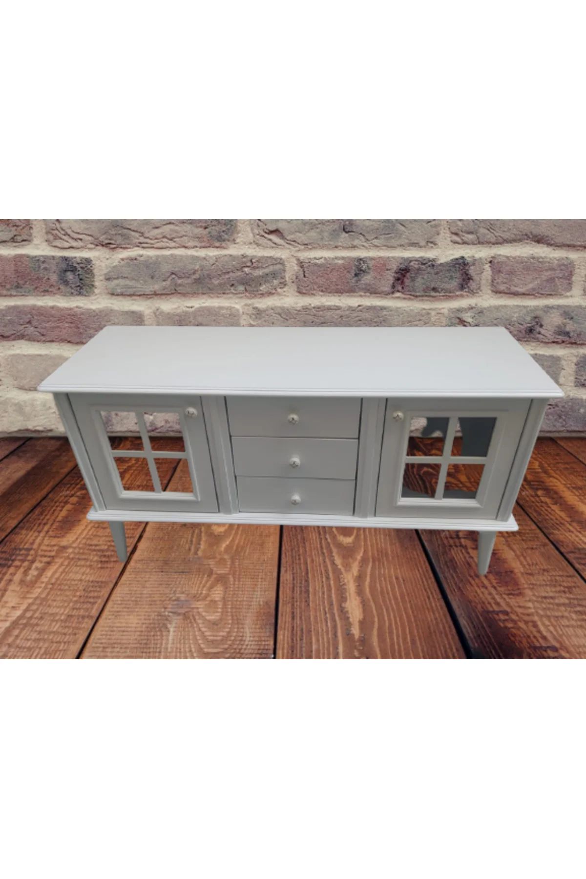 Tv Sehpa ST 17451 Pencere Model Ahşap Kayın Retro Ayak Parlak Ceviz Renk El yapım Tv Sehpa ST 17451 Pencere Model Ahşap Kayın Retro Ayak Parlak Ceviz Renk El yapım - Görsel 5