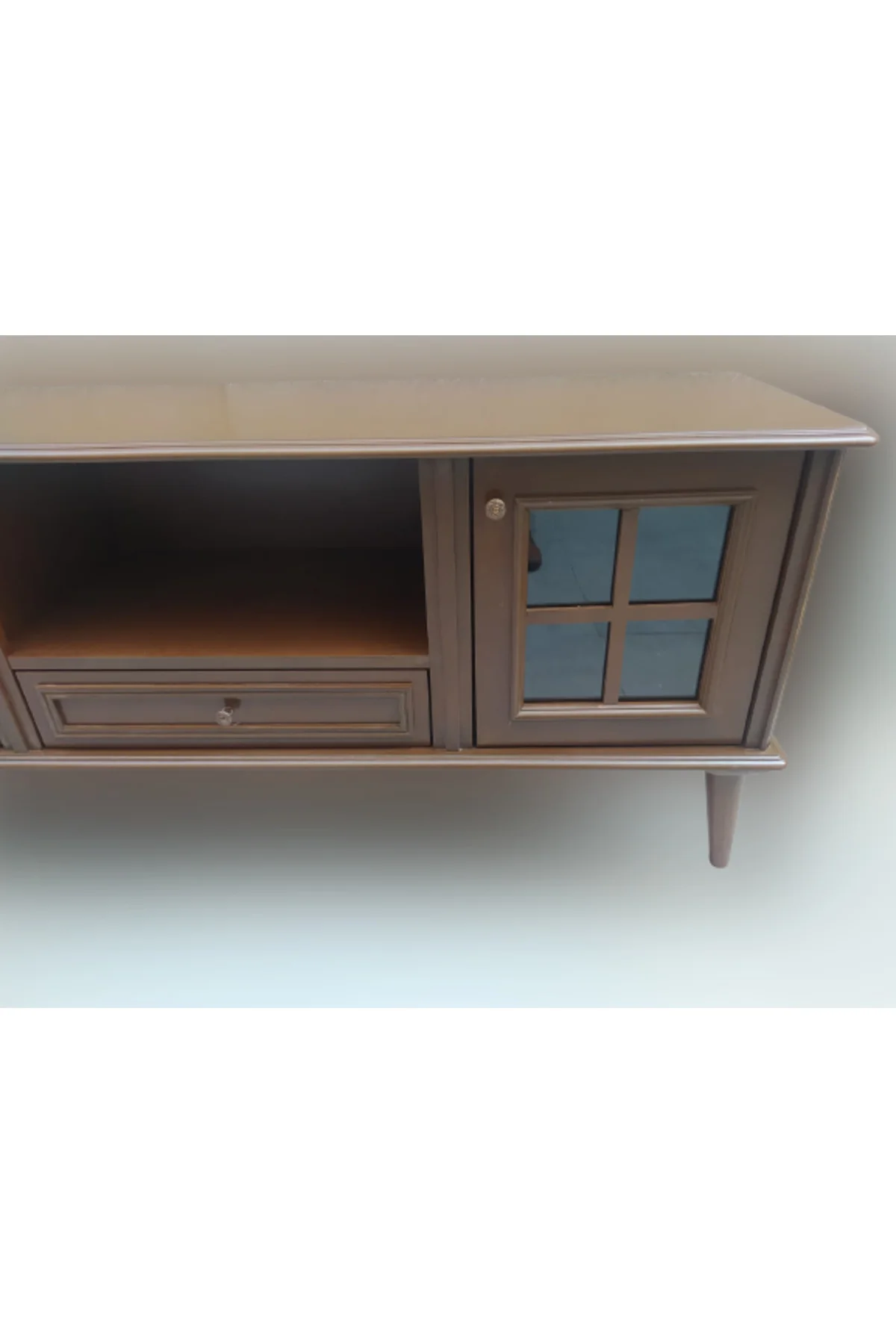 Tv Sehpa ST 17452 Pencere Model Kayın Torna Retro Ayak Parlak Ceviz Renk El yapım Tv Sehpa ST 17452 Pencere Model Kayın Torna Retro Ayak Parlak Ceviz Renk El yapım