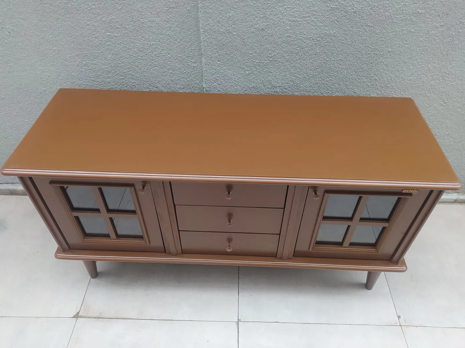 Tv Sehpa ST 18224 Windovs Model Pencere Gürgen Retro Ayak Ceviz Renk El Yapım Fiyatı, Yorumları ve Özellikleri