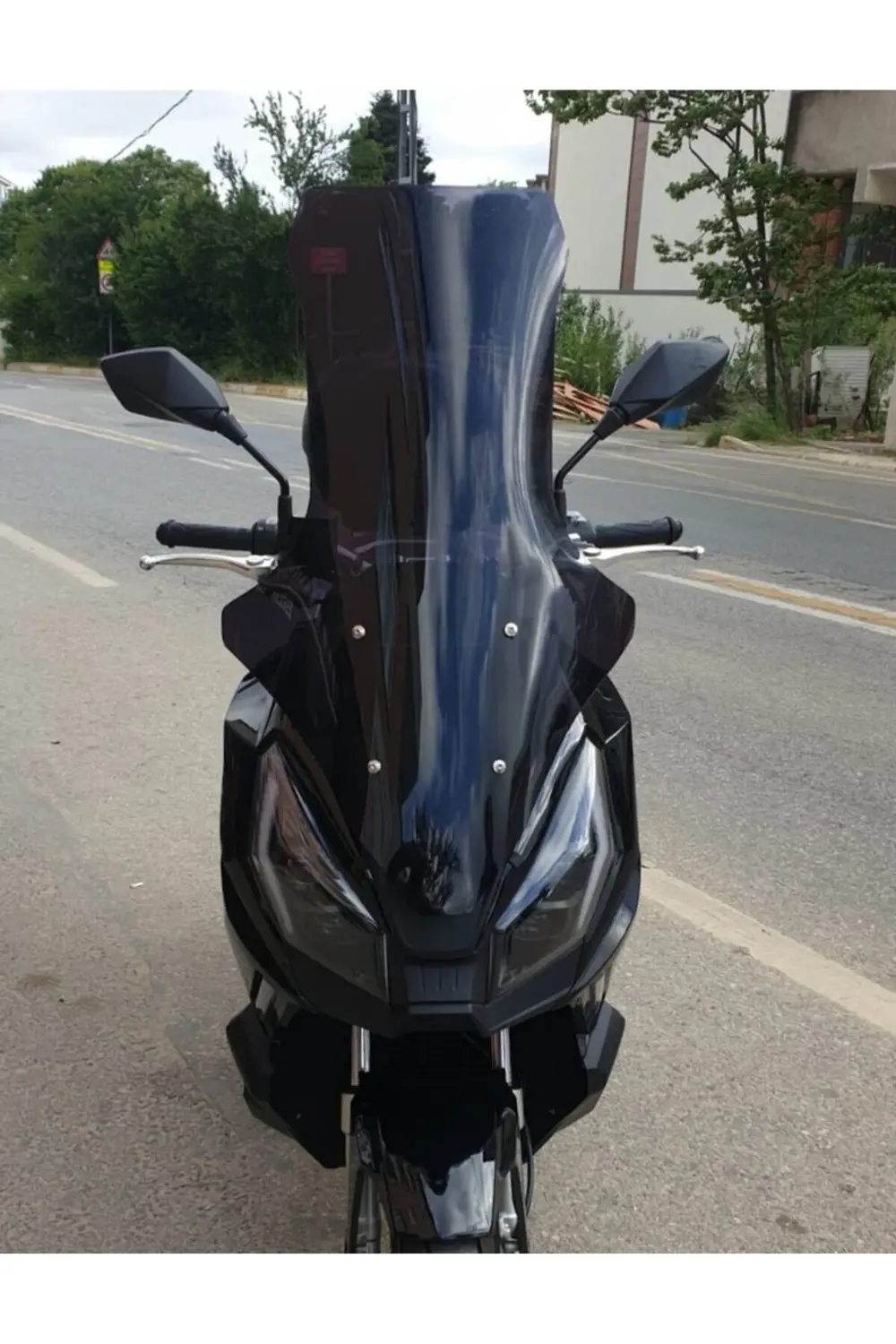 TVS Apache Ventro 150 Ön Cam 2023-2025 Model 78cm Siyah Renkli 4m TVS Apache Ventro 150 Ön Cam 2023-2025 Model 78cm Siyah Renkli 4m