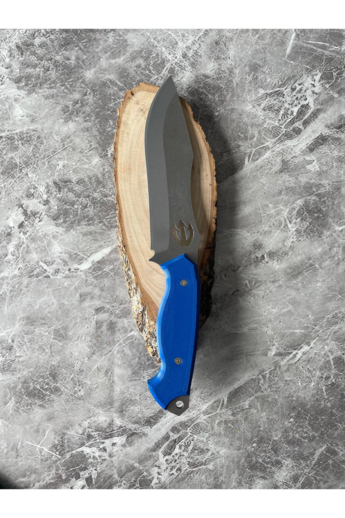 Üç Dişli Mızrak Desenli Kamp Bıçağı – Mavi Kompakt Kabze, Cam Buz