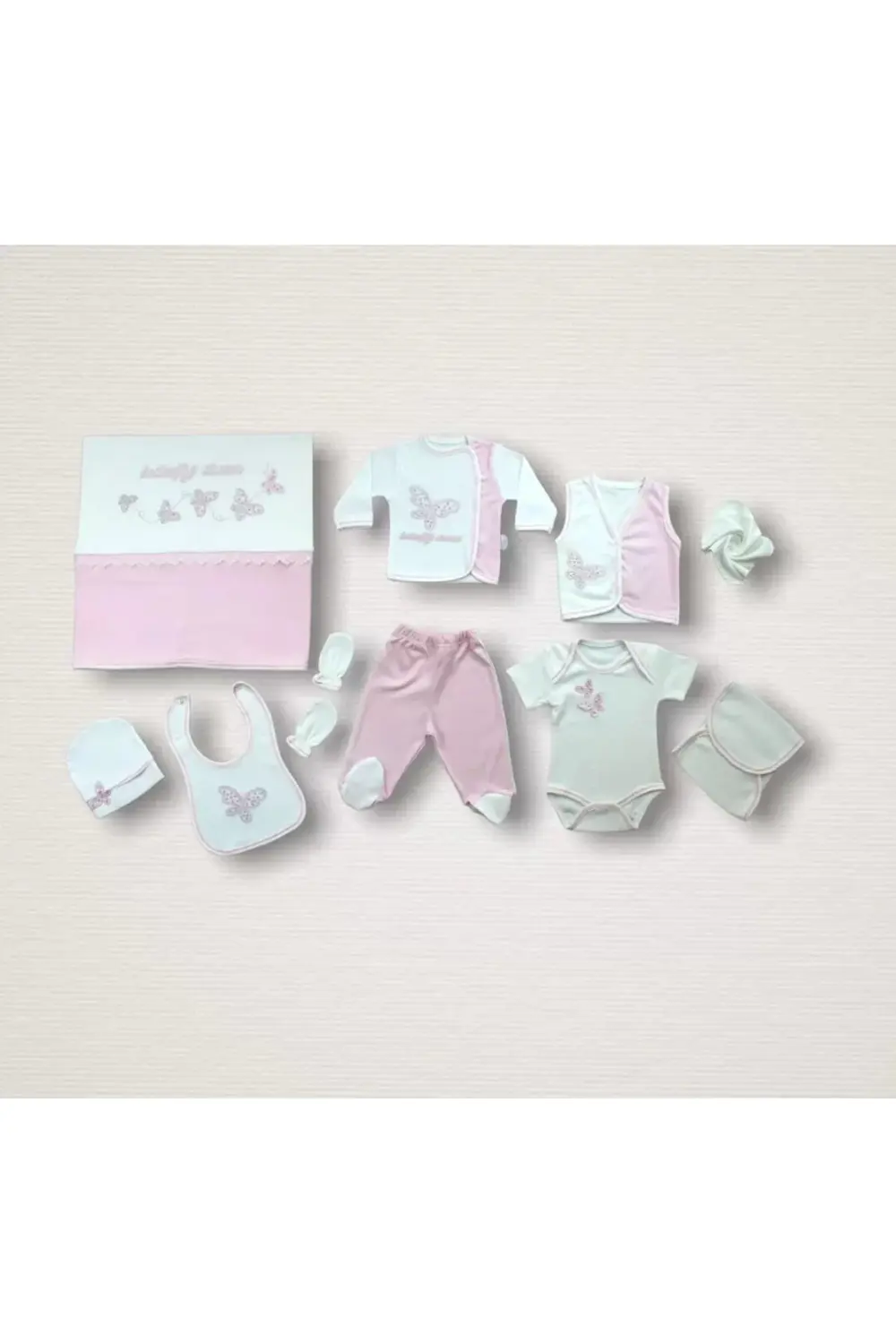 Uçan Kelebekler Nakışlı 10lu Zıbın Takımı Hastane Çıkışı Pembe