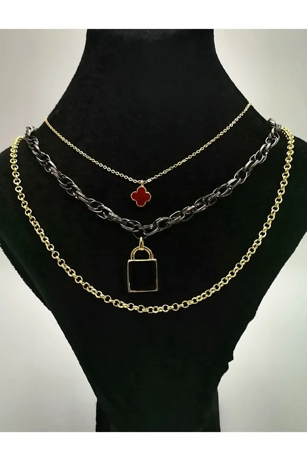 Monalisa Home Üçlü  Sarı  Renk Zincirli Figürlü Lüks Kararmaz Kolye