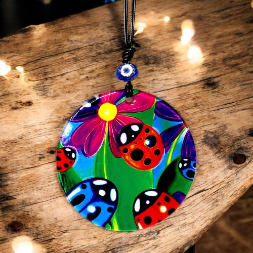 Woody Sofia Uğur Böcekli Cam Duvar Dekoru Hediyelik Süs