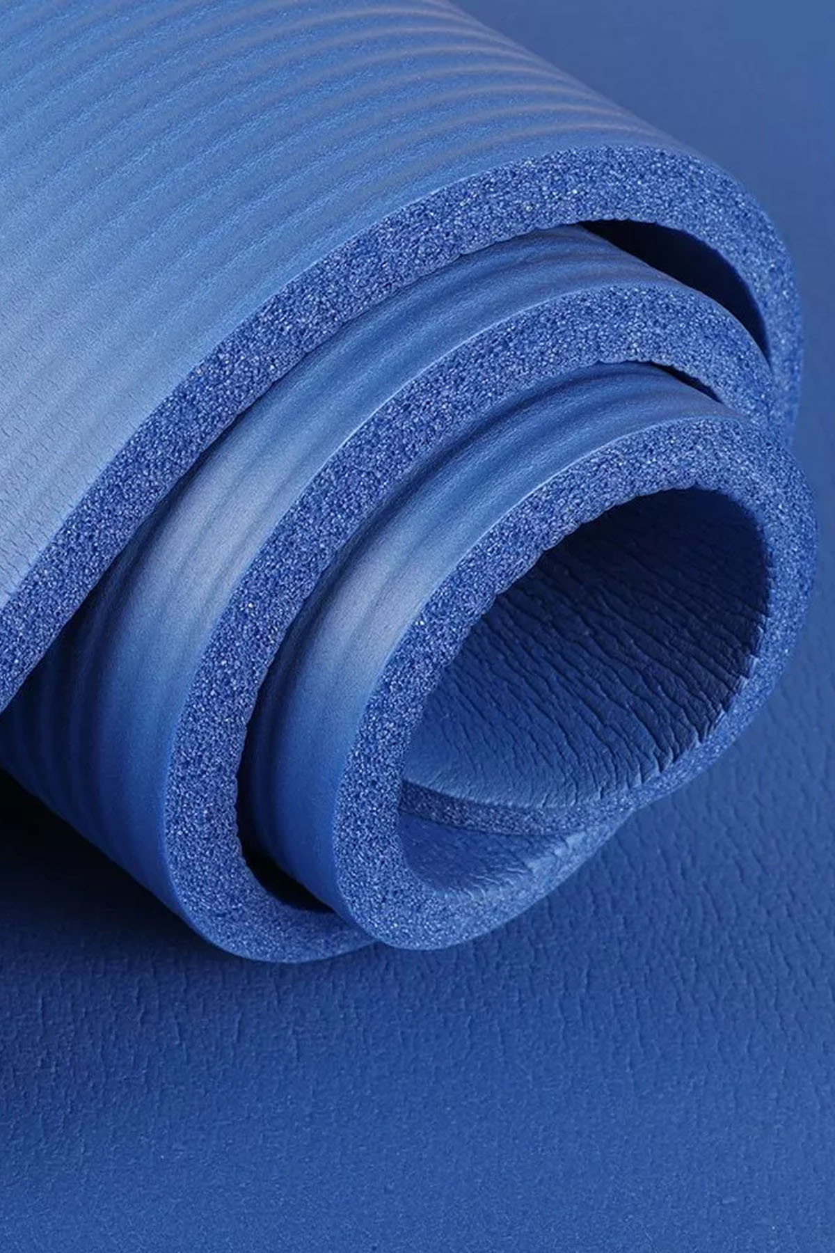 Jet Ultra Kalın Yoga Minderi 1 Cm Yoga Ve Pilates Egzersizlerini Yapa