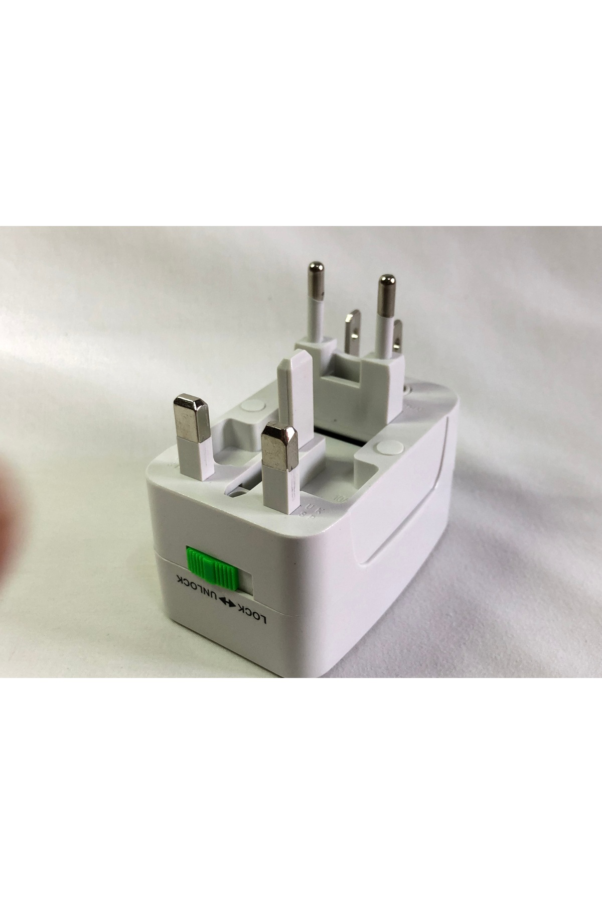 Uluslararası Seyahat Adaptörü – Amerika, Avrupa ve Asya Standartl