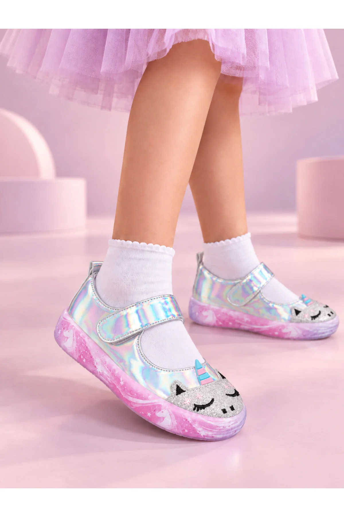 Unicorn Dream Hologram Kız Çocuk Babet Sneaker Unicorn Dream Hologram Kız Çocuk Babet Sneaker