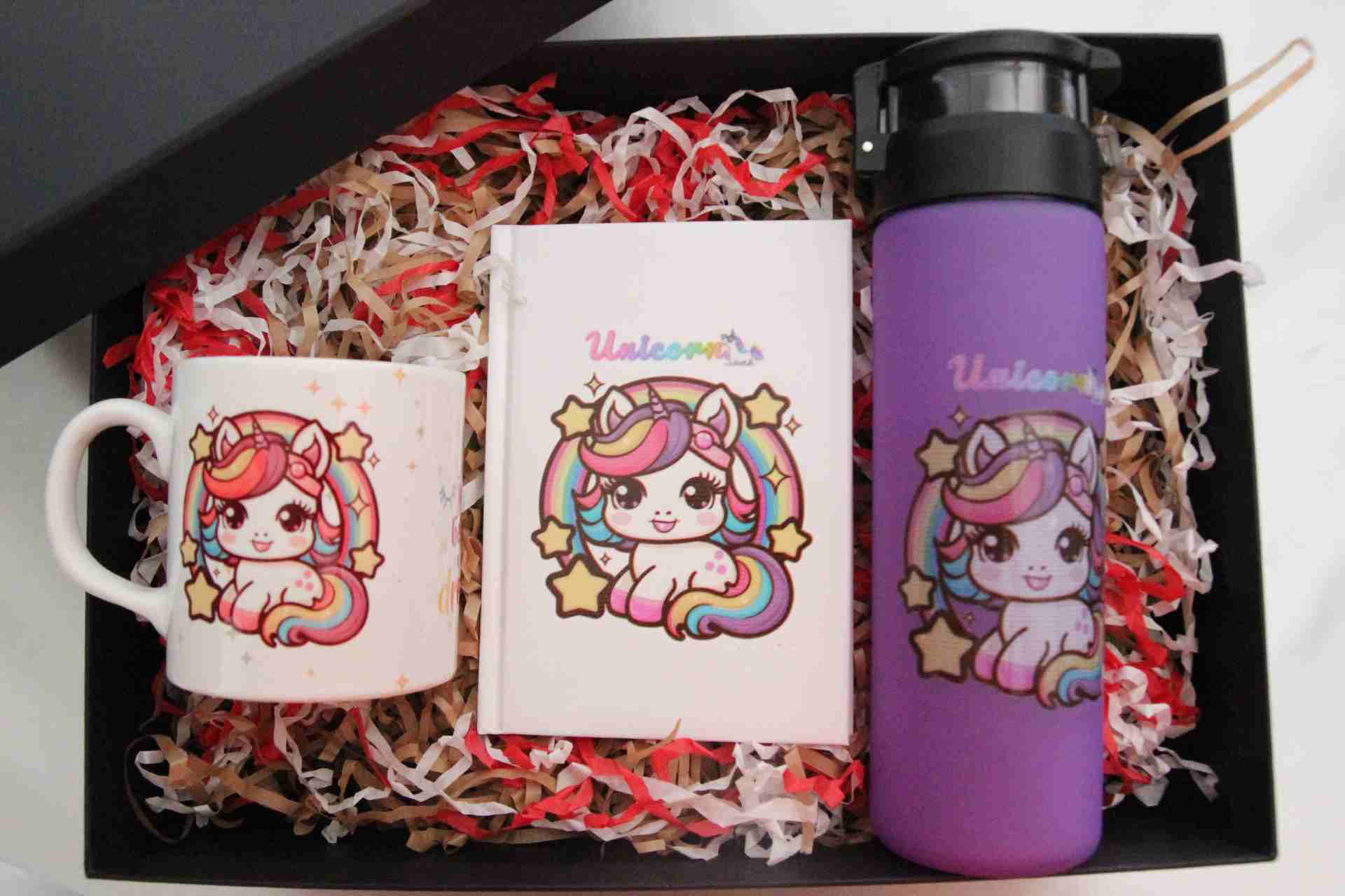 Unicorn Temalı Hediye Seti - Termos, Defter ve Kupa Bardak Hediye Kutusu