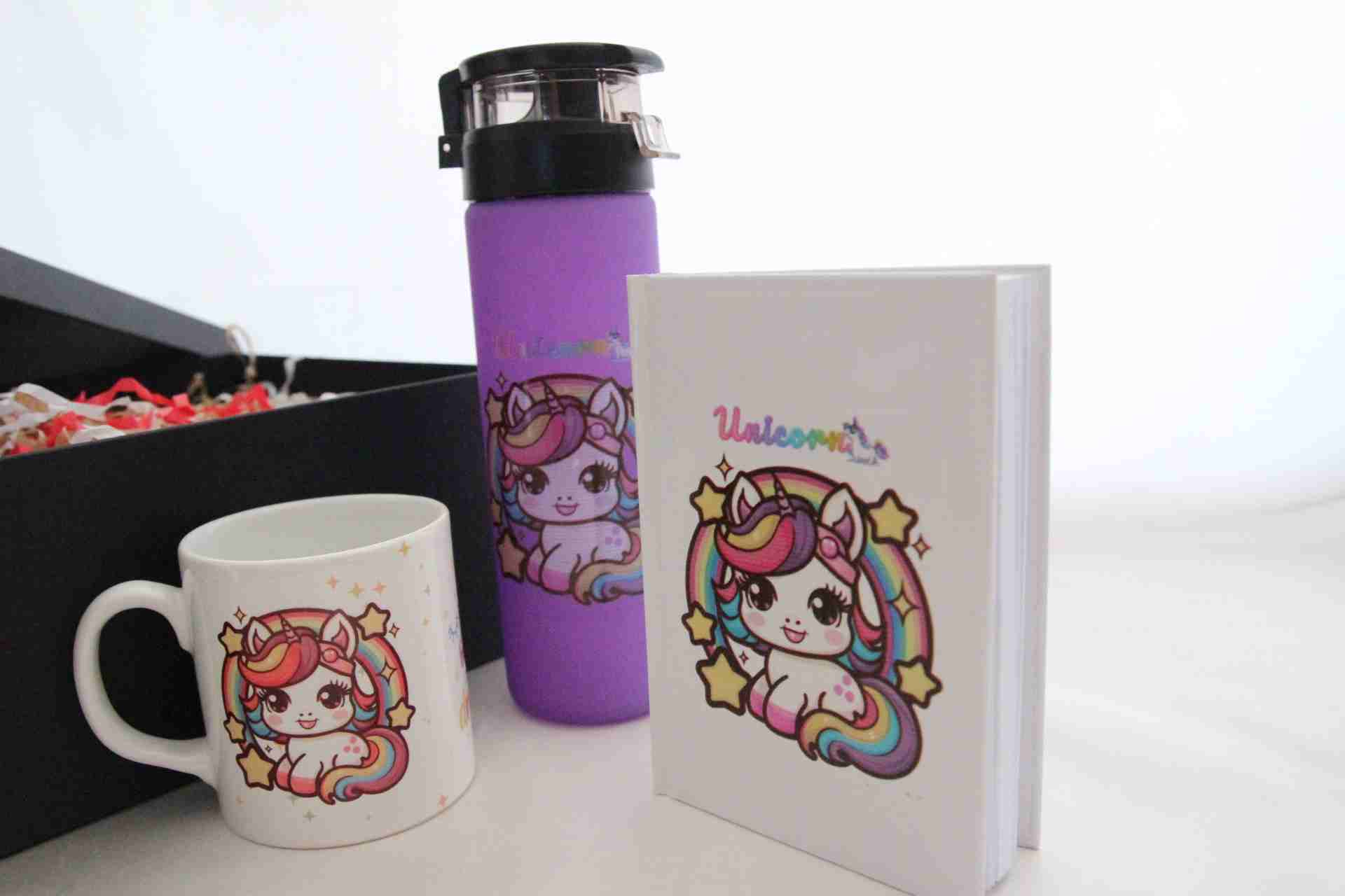 Unicorn Temalı Hediye Seti - Termos, Defter ve Kupa Bardak Hediye Kutusu