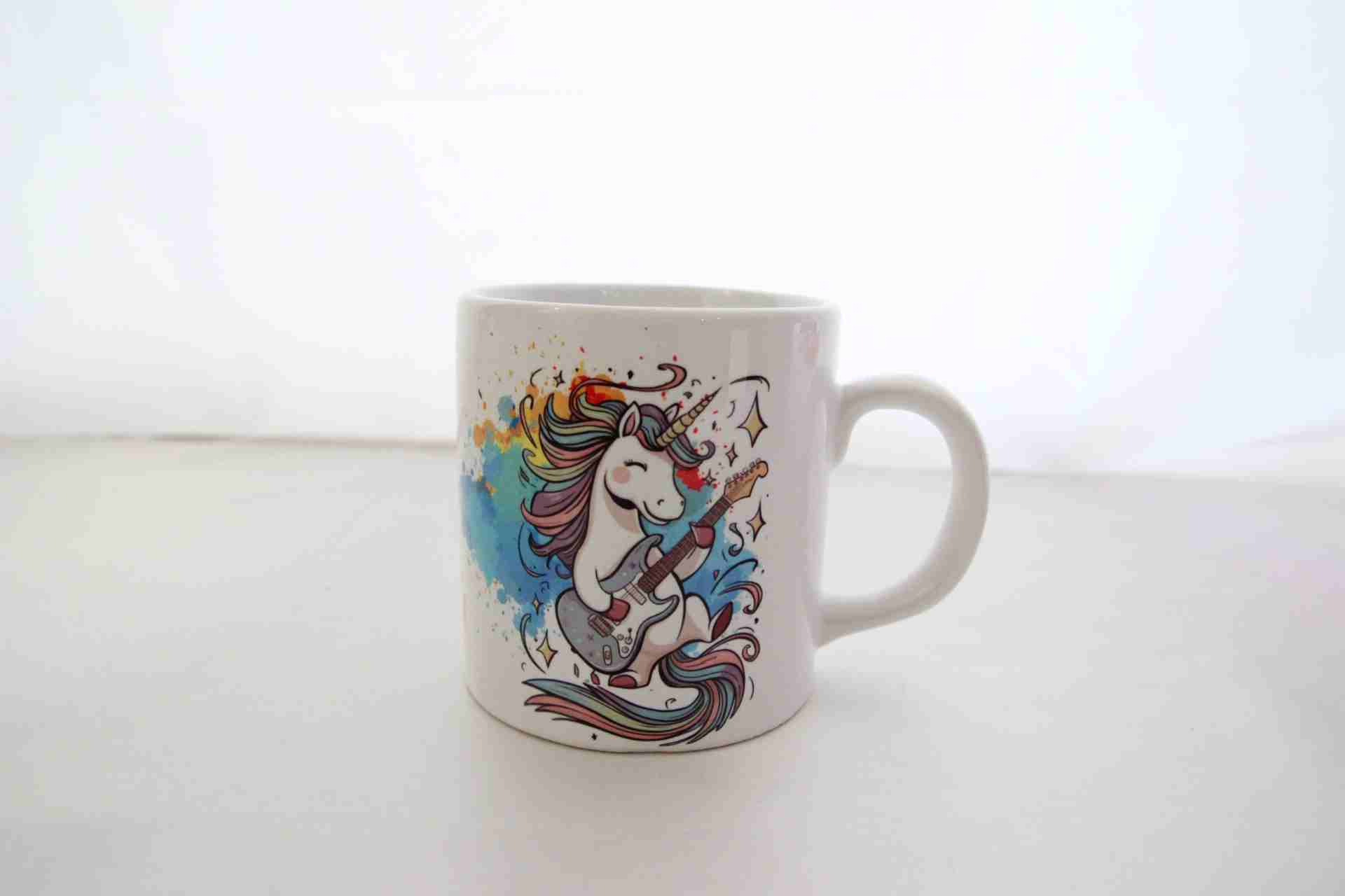 Unicorn Temalı Defter ve Kupa Bardak Eğlenceli Hediye Kutusu