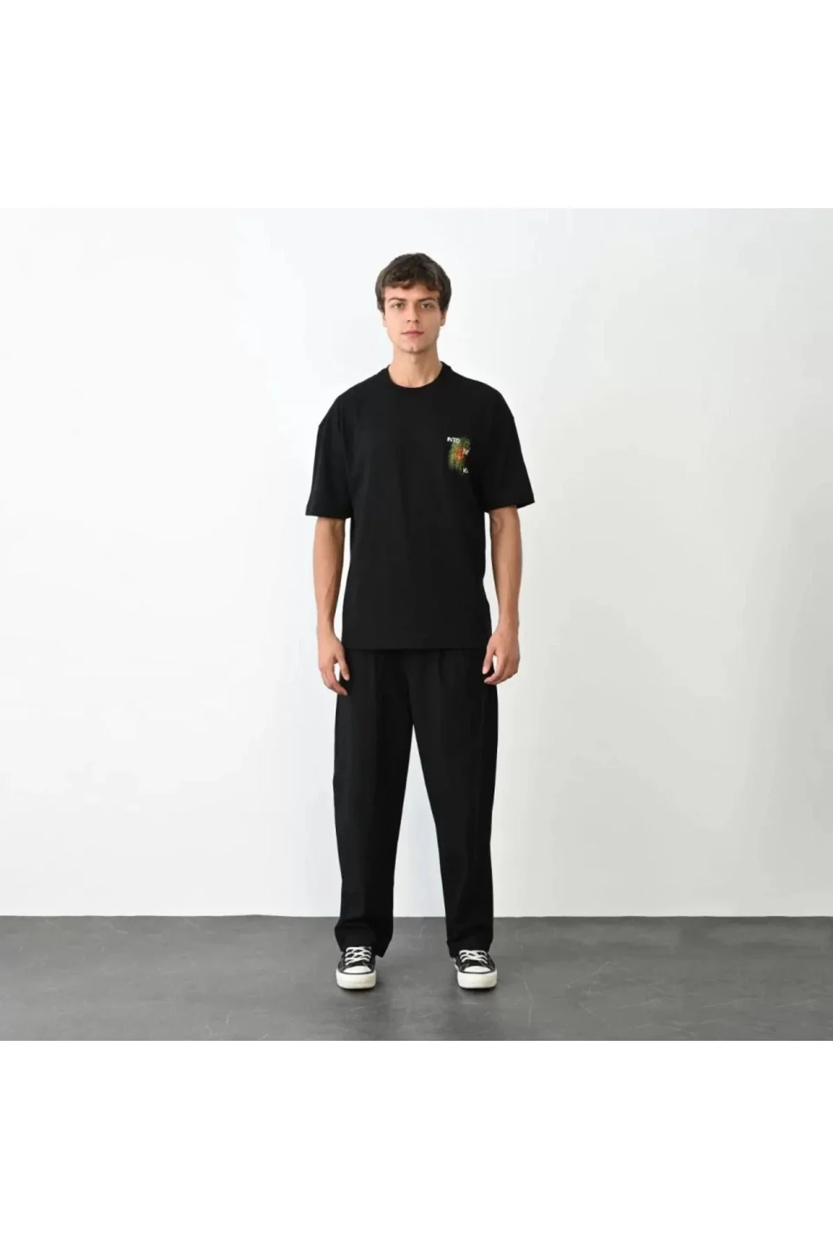 Unisex Bisiklet Yaka Baskılı Oversize T-Shirt - Siyah